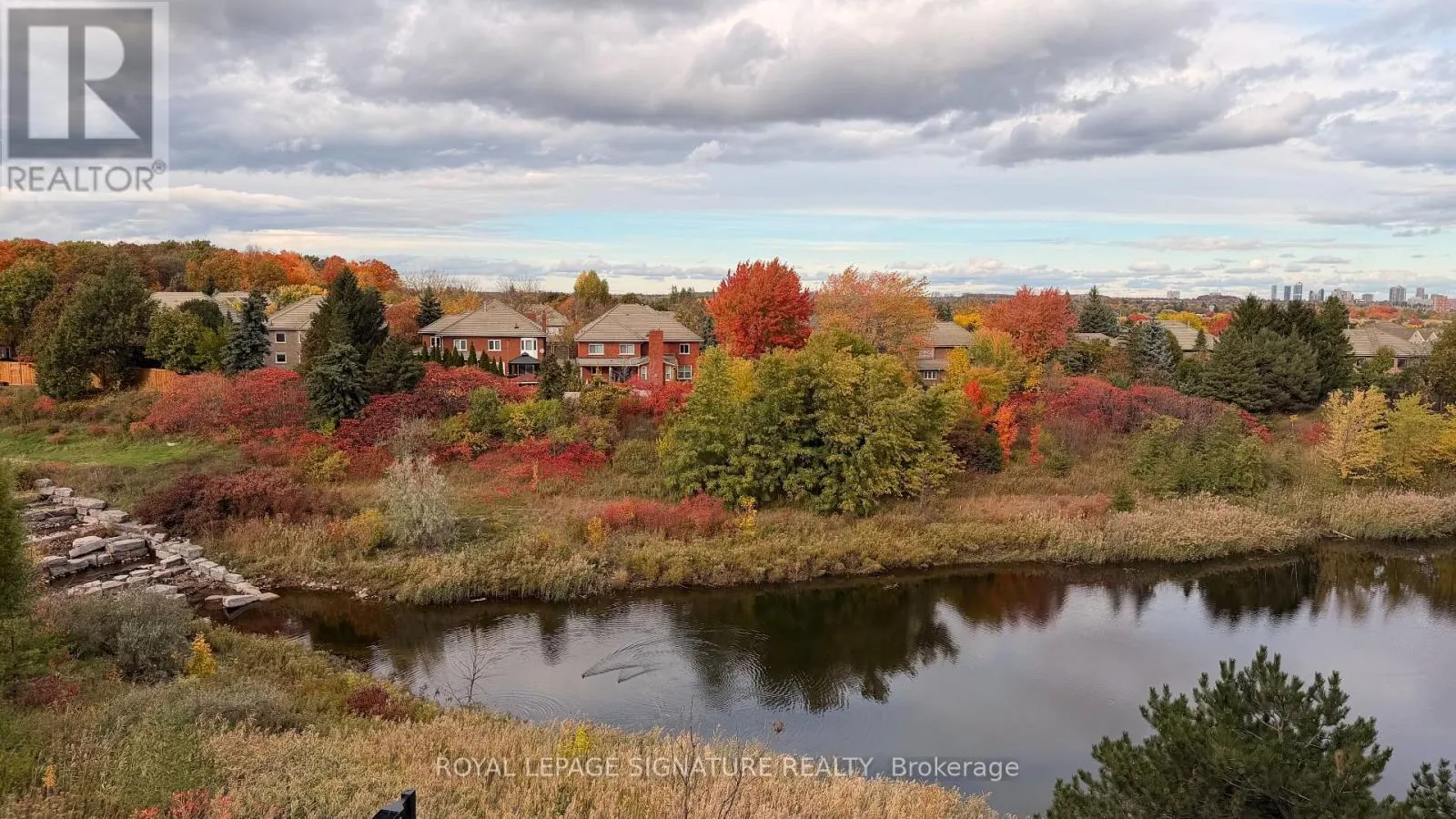 414 - 2495 EGLINTON AVENUE W