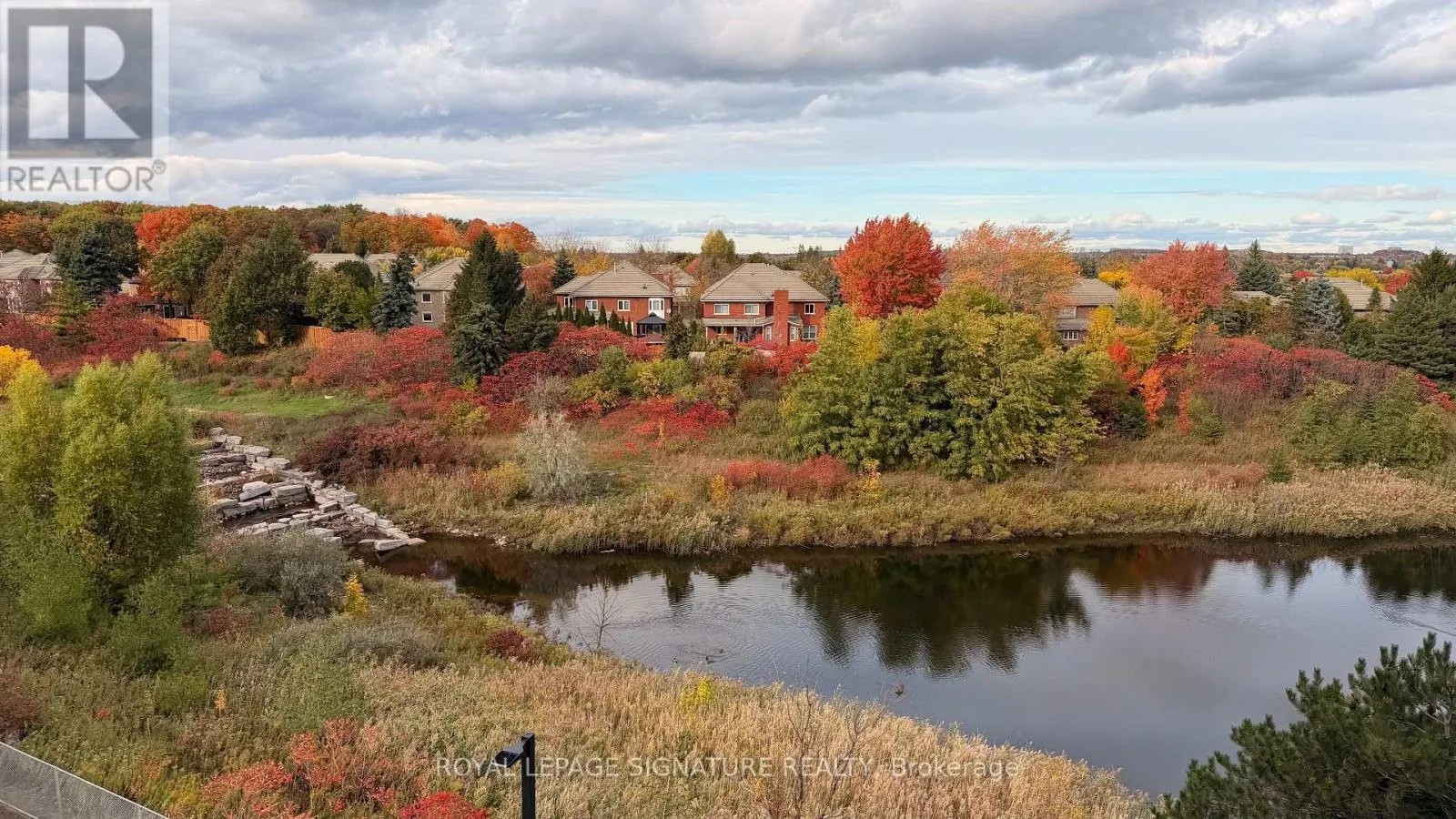 414 - 2495 EGLINTON AVENUE W