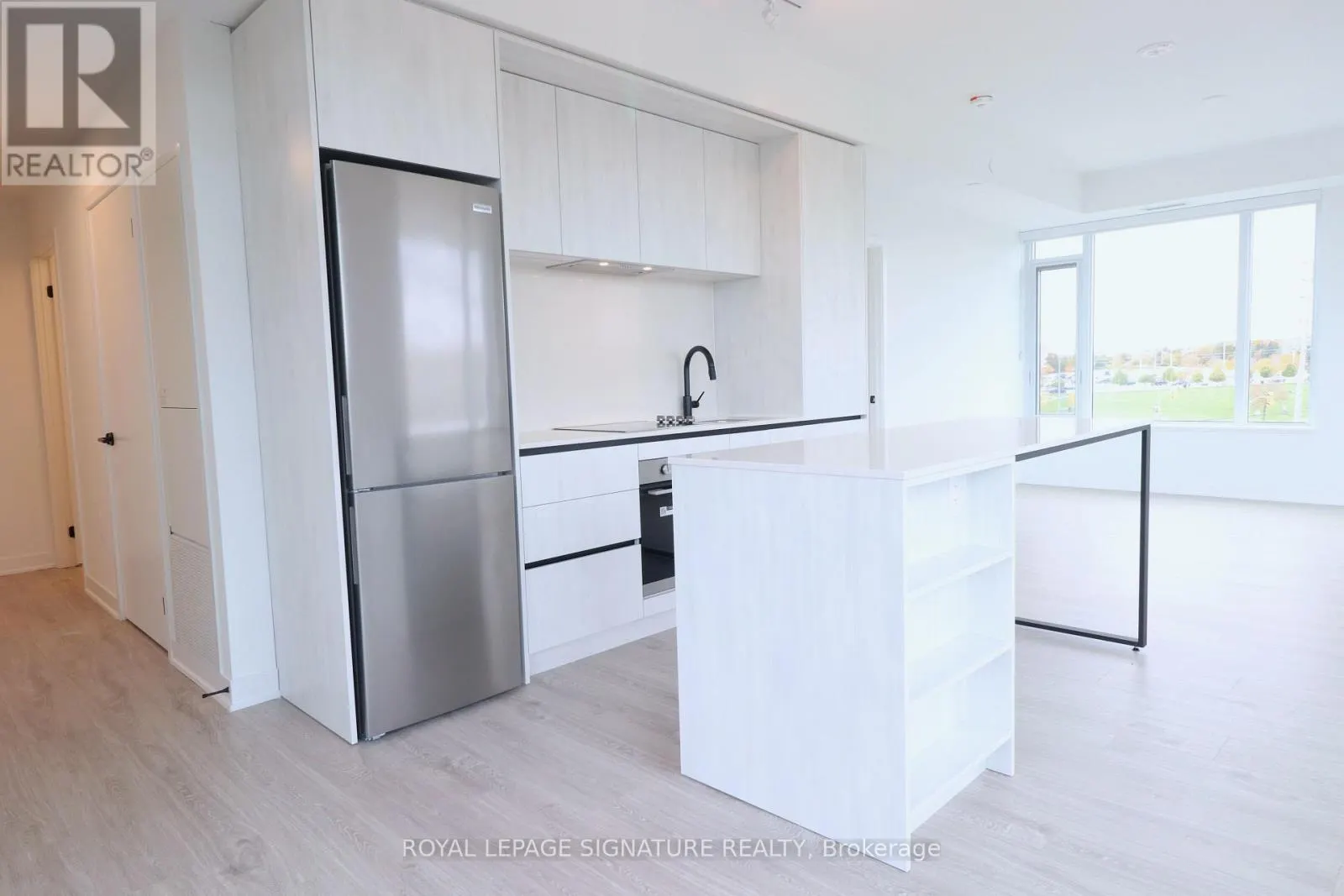 414 - 2495 EGLINTON AVENUE W