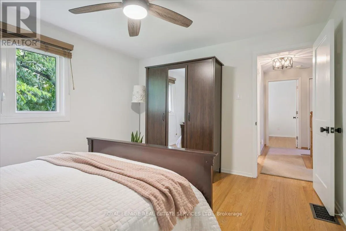 2340 HOMELANDS DRIVE