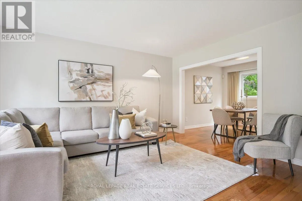 2340 HOMELANDS DRIVE