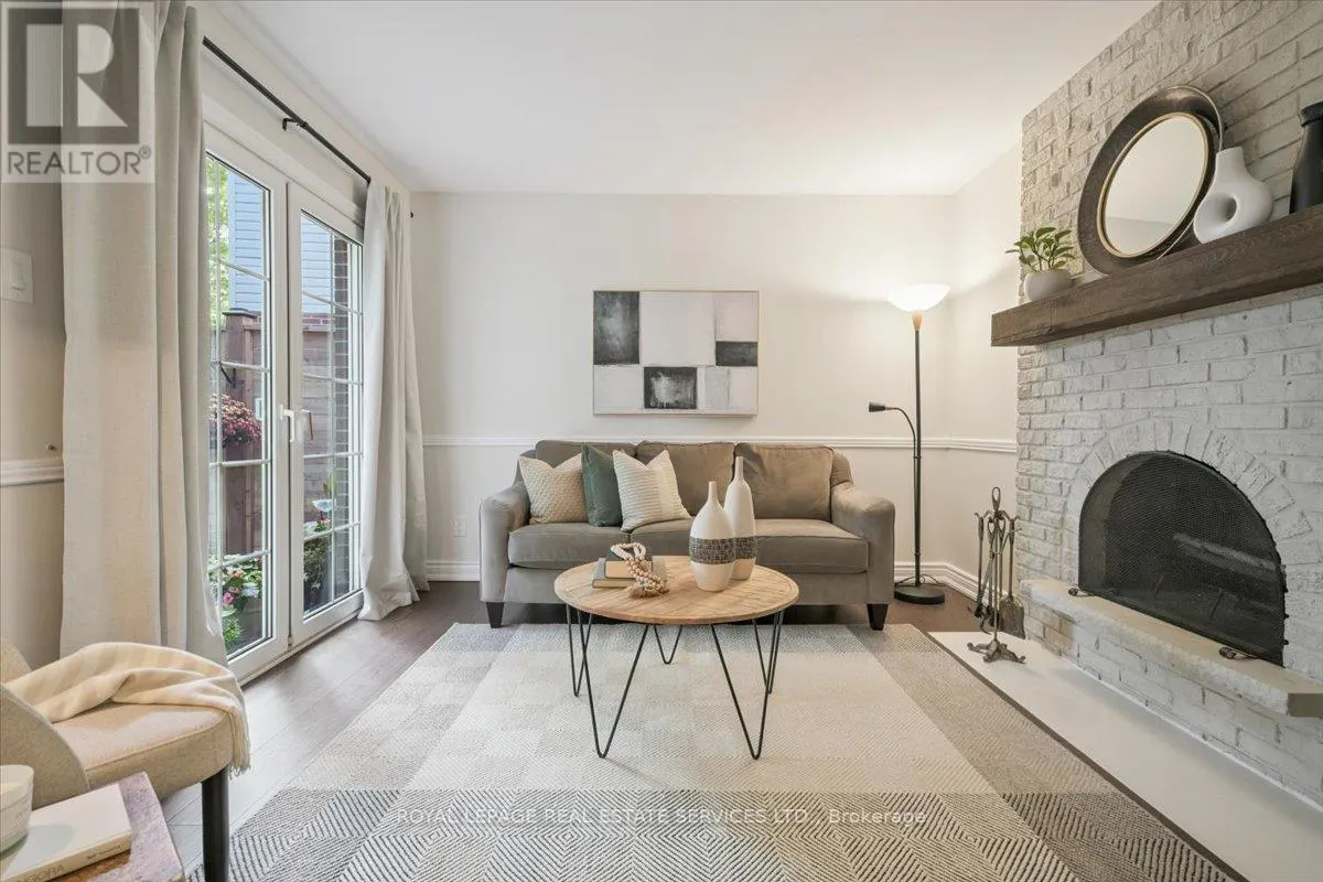 2340 HOMELANDS DRIVE