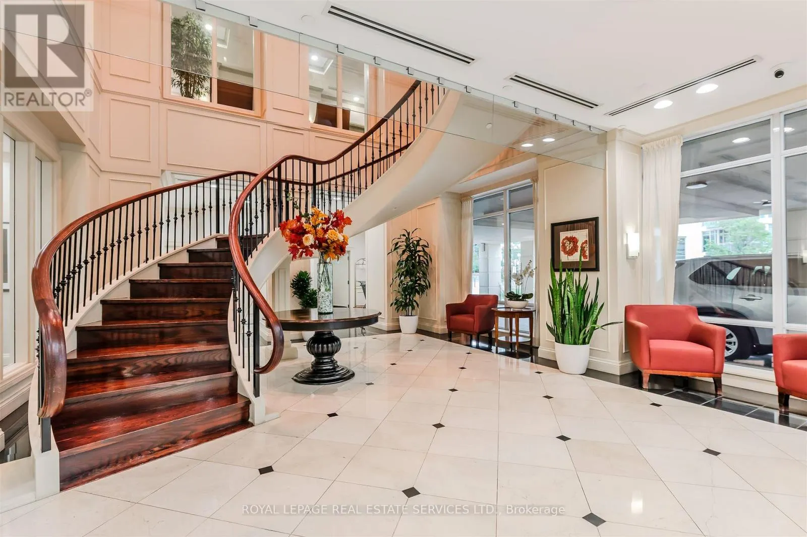 1109 - 3 MARINE PARADE DRIVE