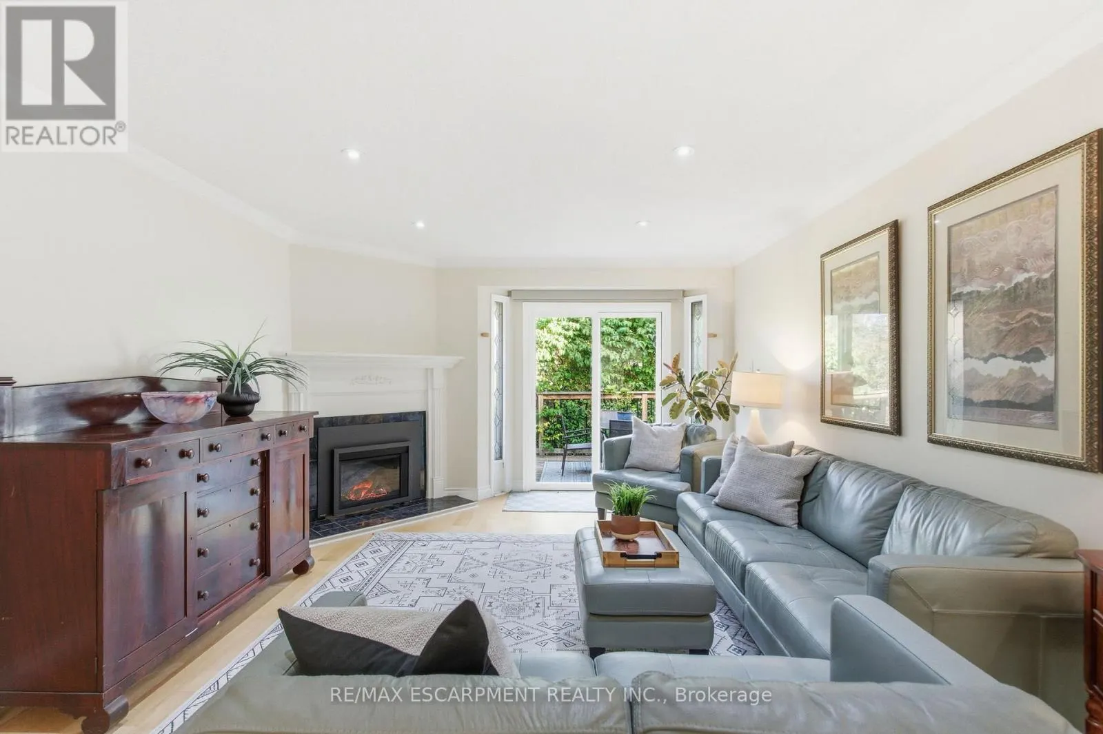 48 - 5255 LAKESHORE ROAD