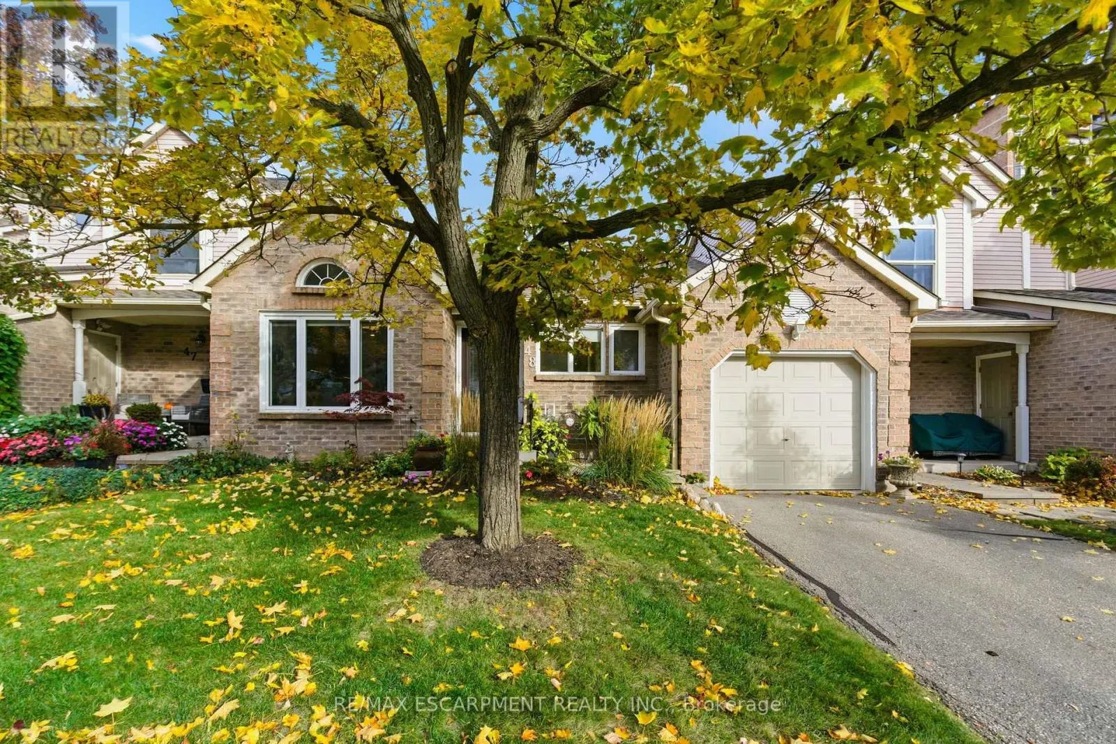 48 - 5255 LAKESHORE ROAD