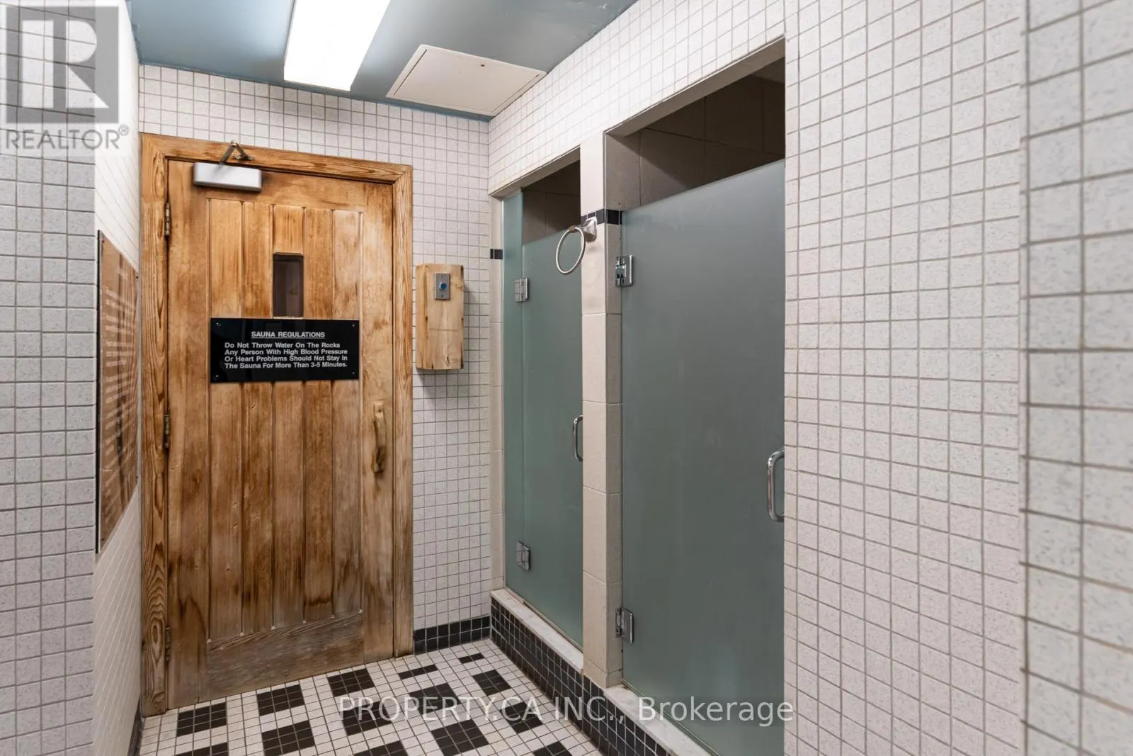 2210 - 3605 KARIYA DRIVE