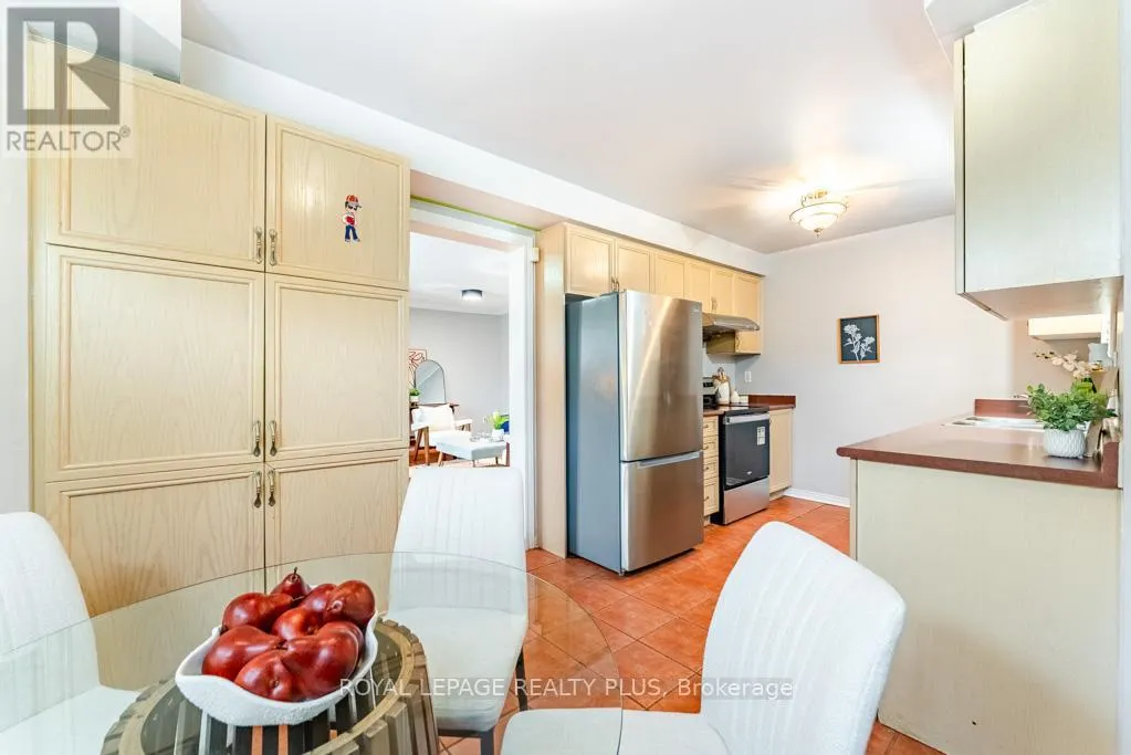 69 - 6830 MEADOWVALE TOWN CENTRE