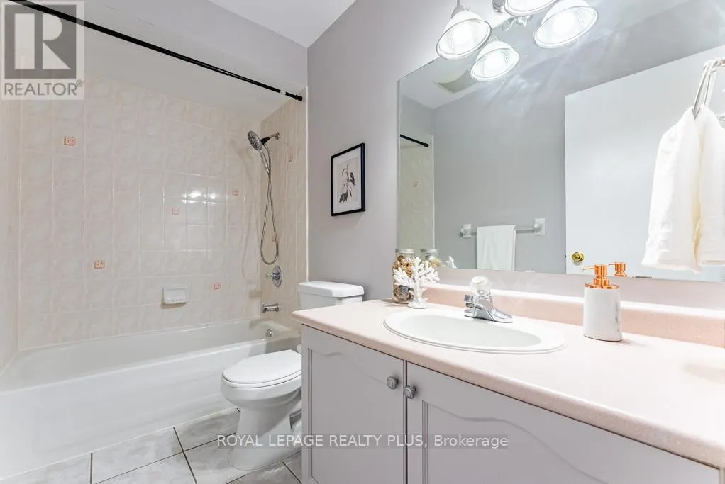 69 - 6830 MEADOWVALE TOWN CENTRE