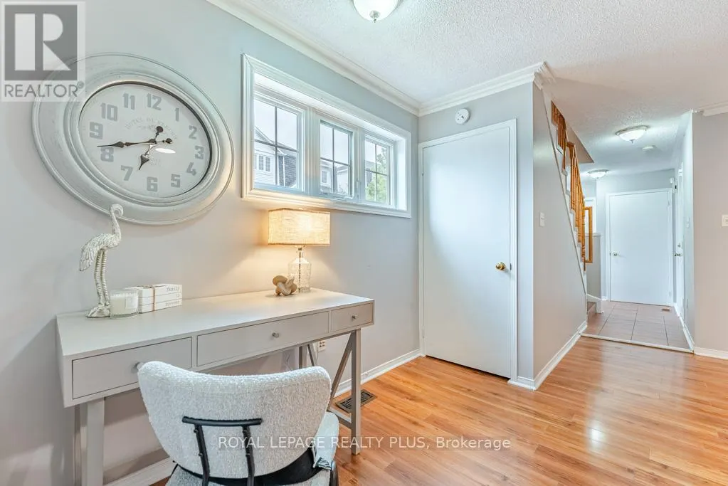 69 - 6830 MEADOWVALE TOWN CENTRE