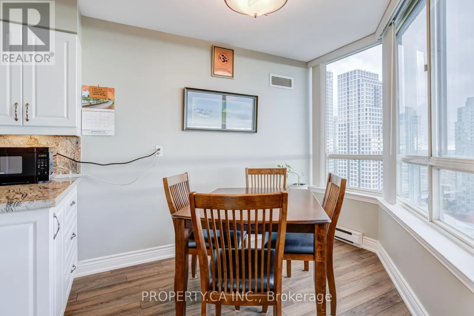 2210 - 3605 KARIYA DRIVE