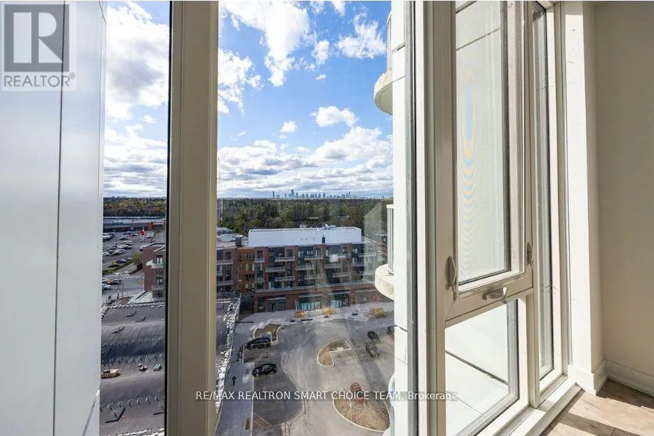 1316 - 220 MISSINNIHE WAY