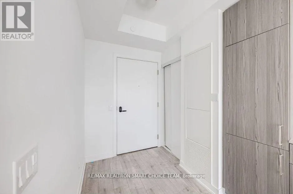 1316 - 220 MISSINNIHE WAY