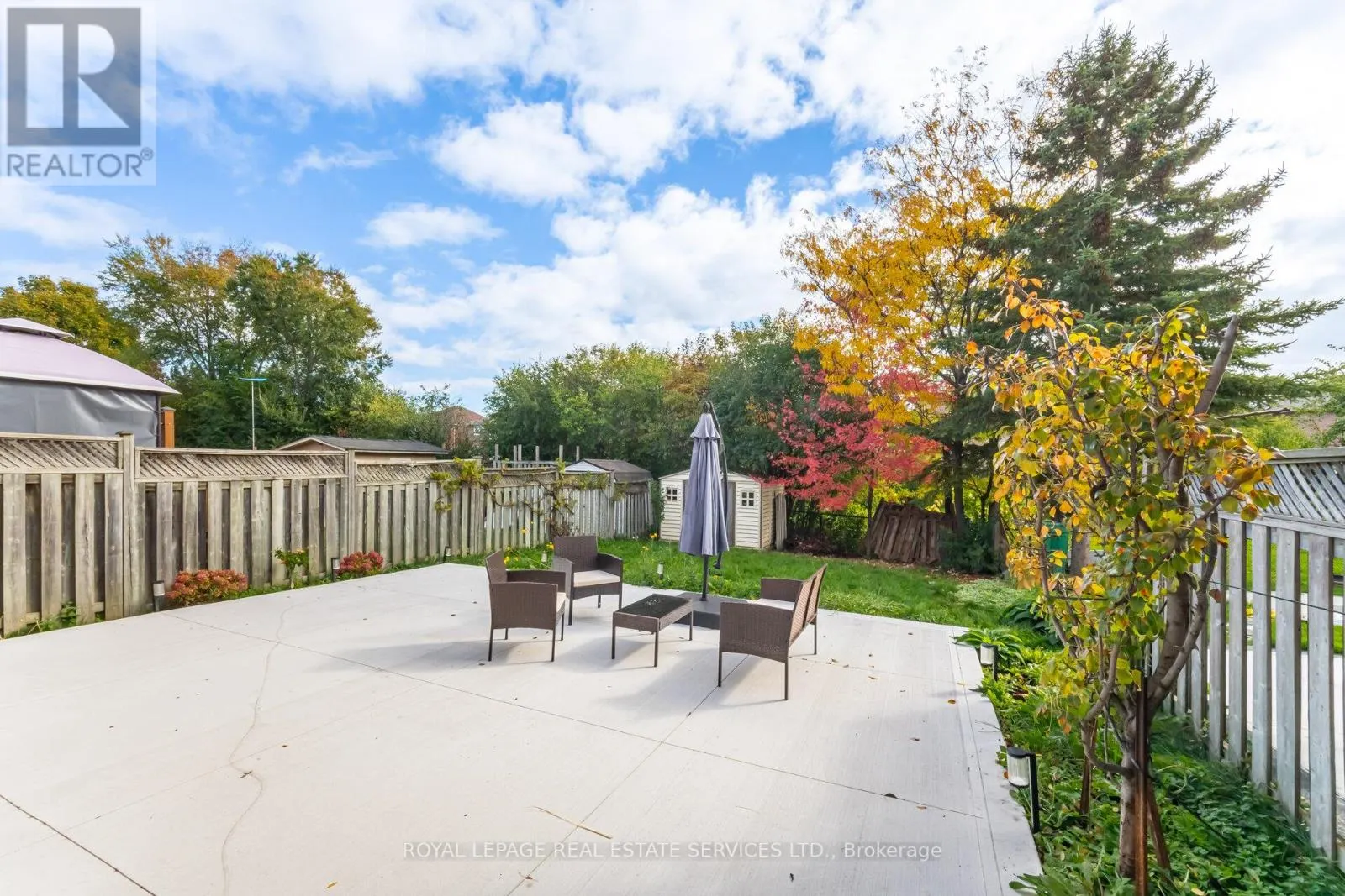 52 WILDBERRY CRESCENT