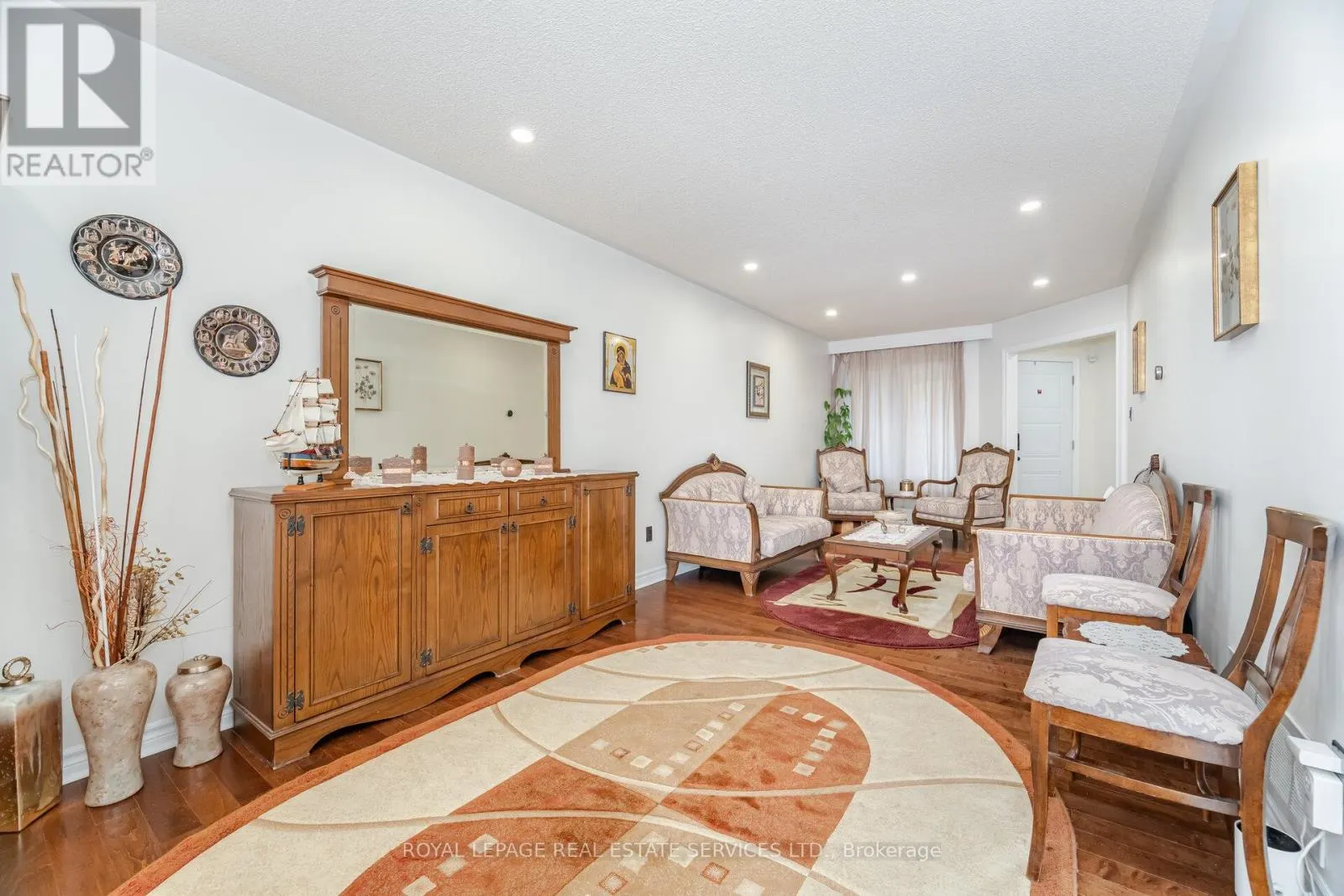 52 WILDBERRY CRESCENT