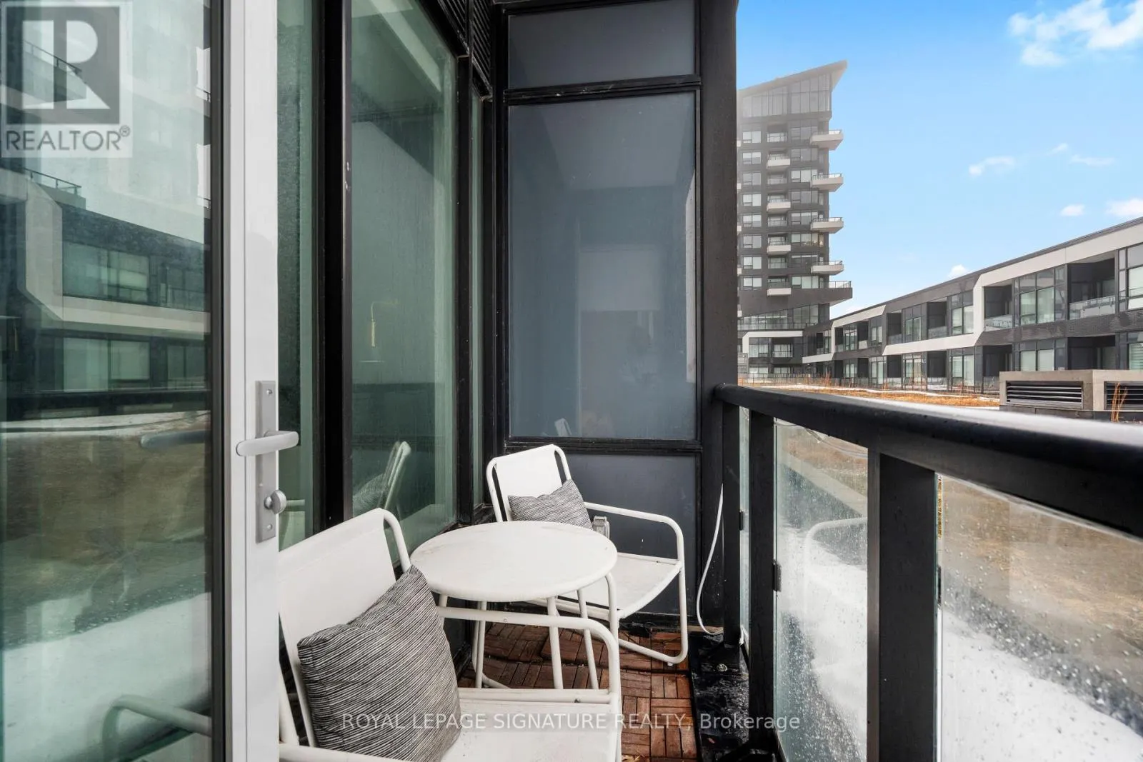 367 - 2481 TAUNTON ROAD