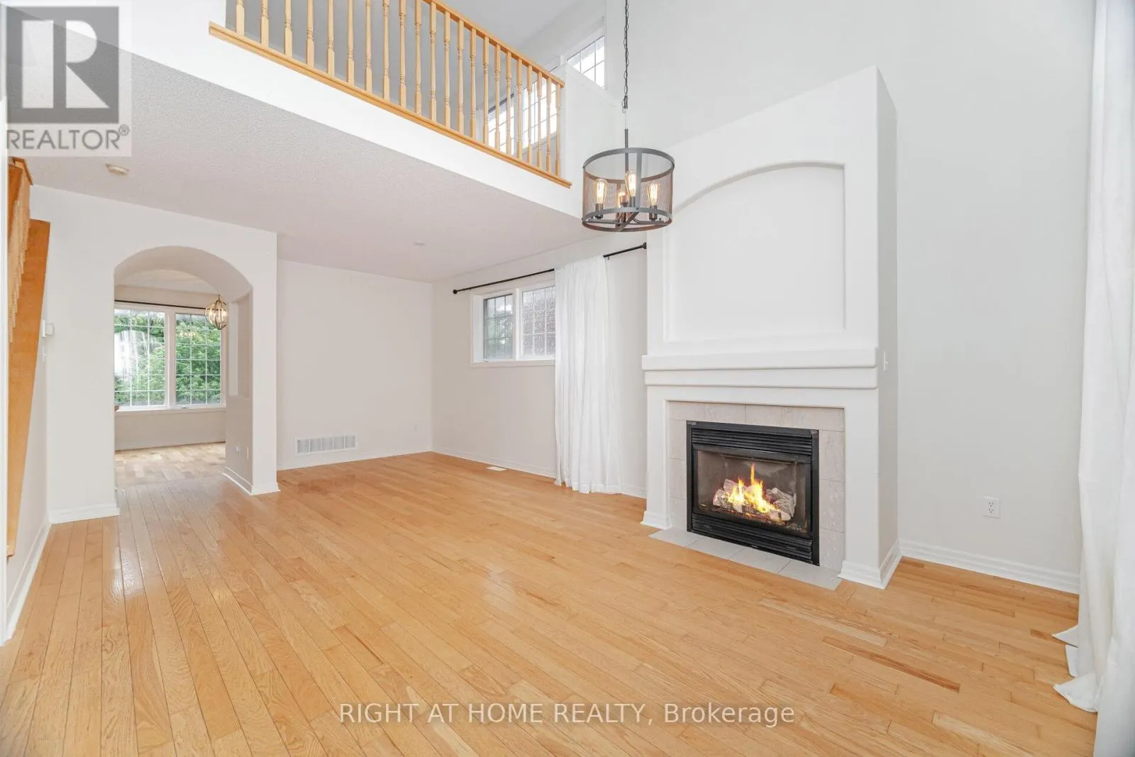 2499 SCOTCH PINE DRIVE