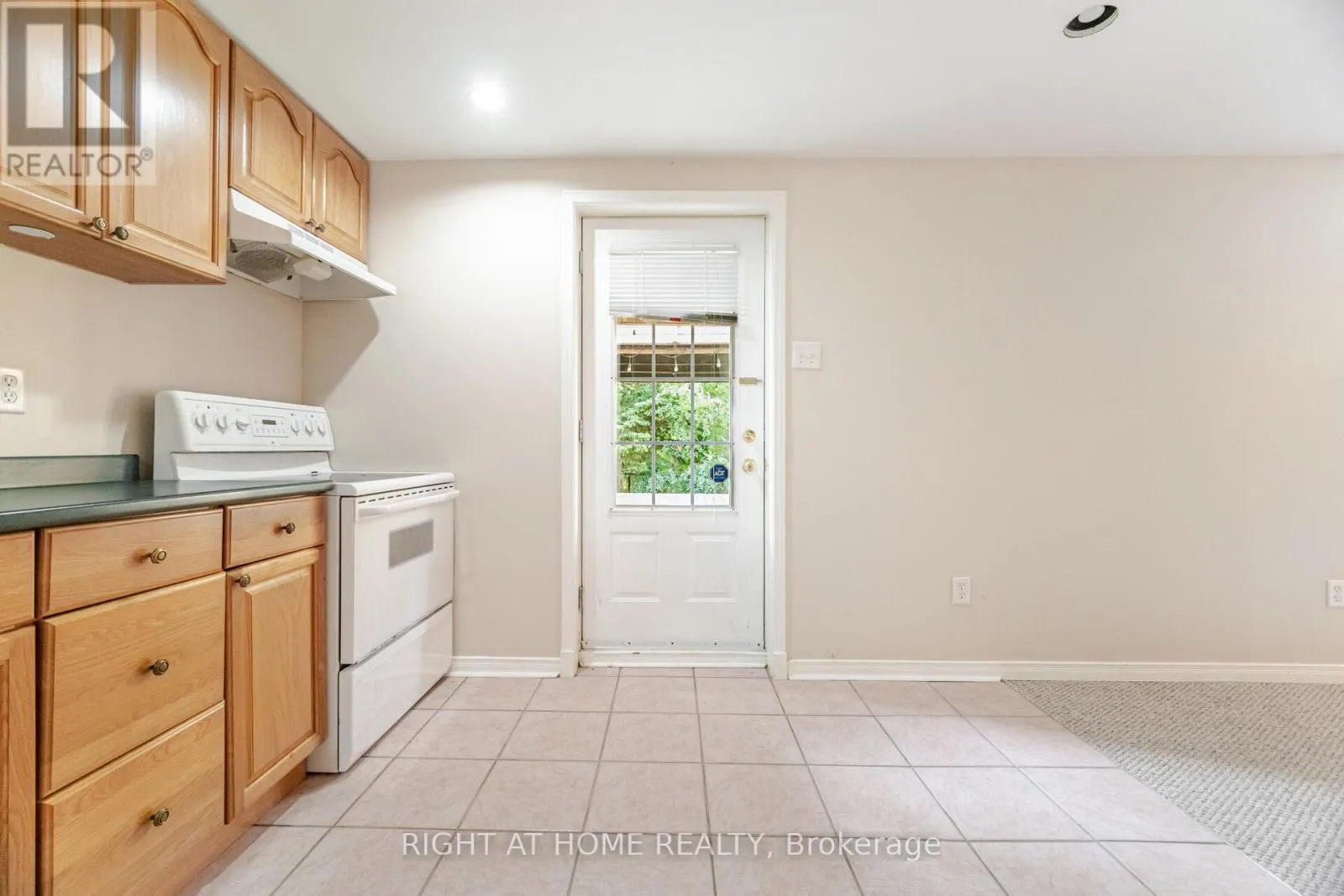 2499 SCOTCH PINE DRIVE