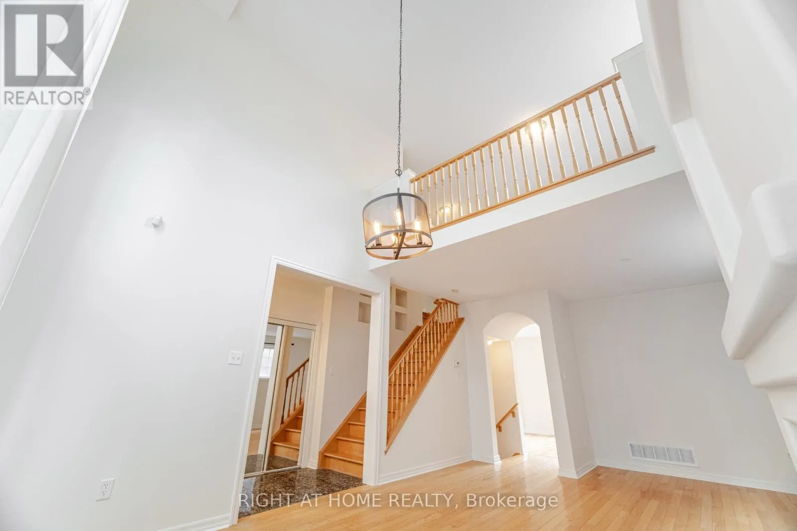 2499 SCOTCH PINE DRIVE