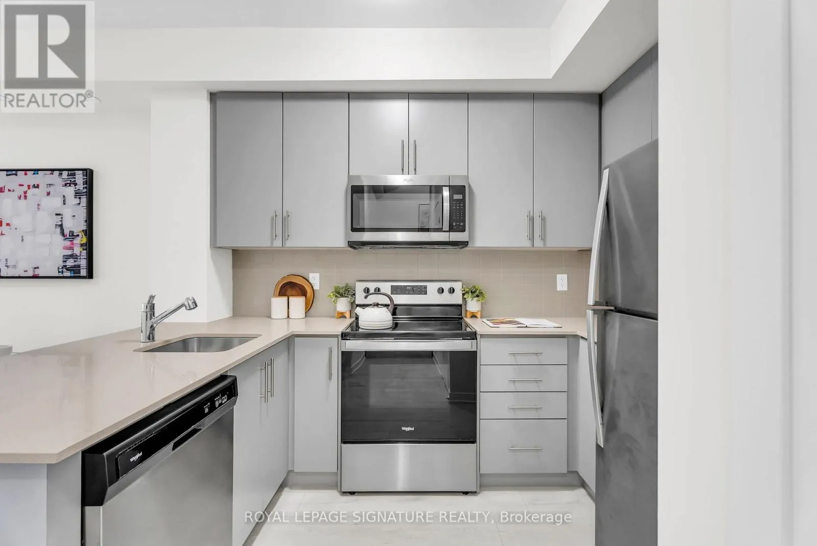 36 - 3409 RIDGEWAY DRIVE