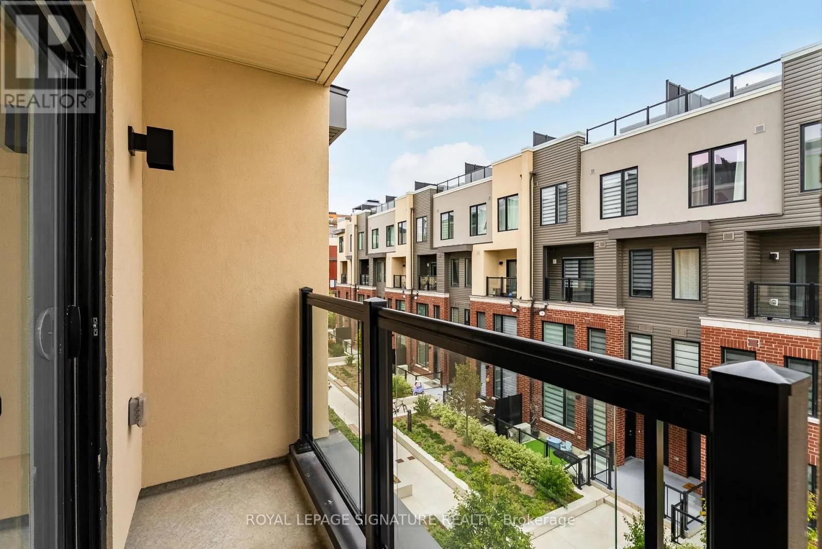 36 - 3409 RIDGEWAY DRIVE