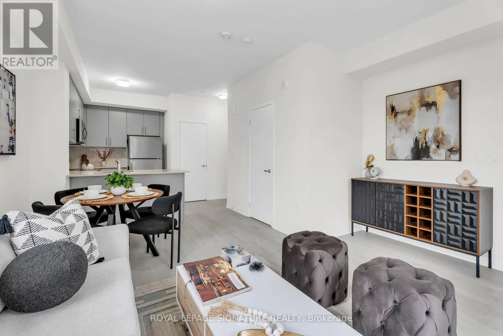 36 - 3409 RIDGEWAY DRIVE