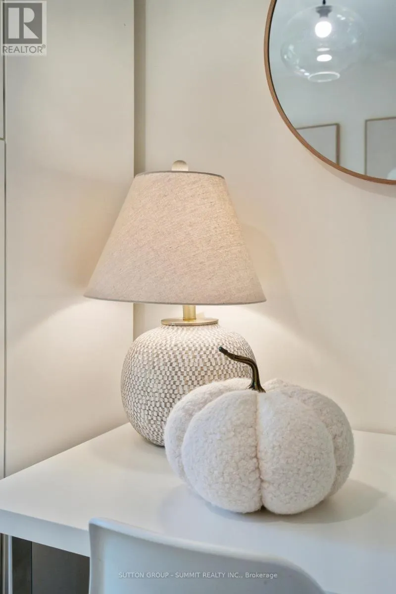 1688 MISSENDEN CRESCENT