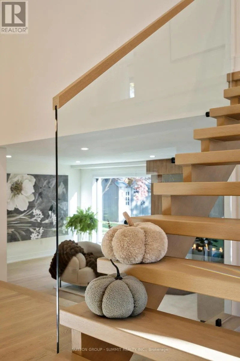 1688 MISSENDEN CRESCENT