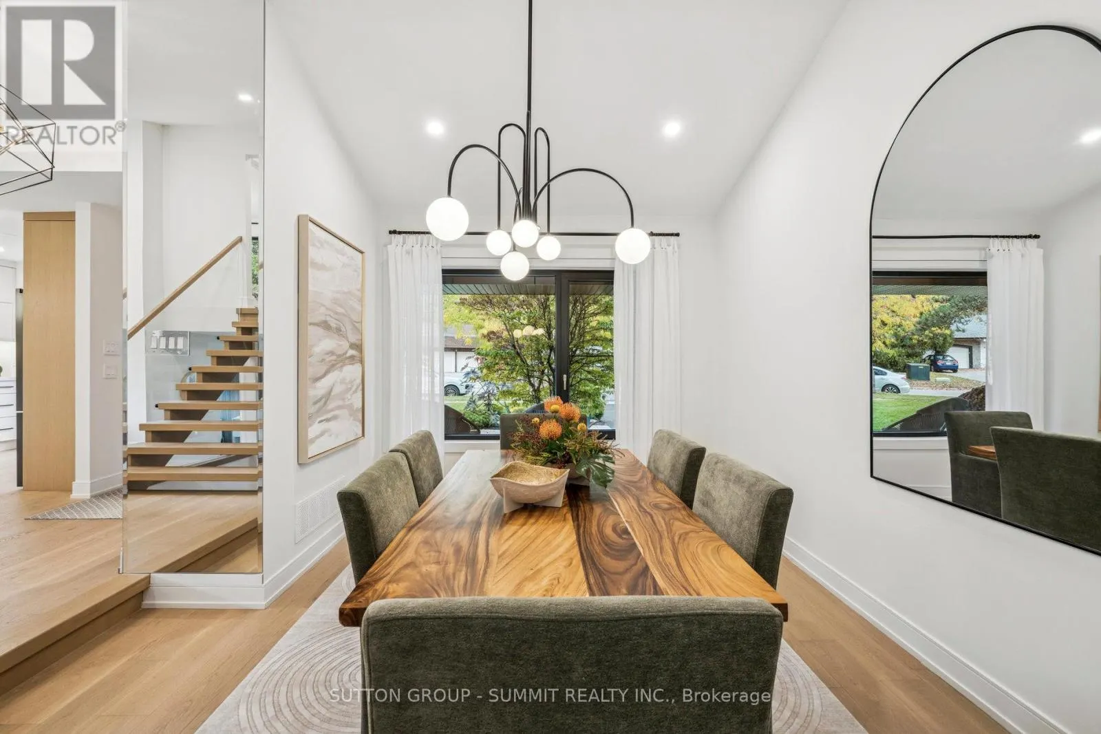 1688 MISSENDEN CRESCENT