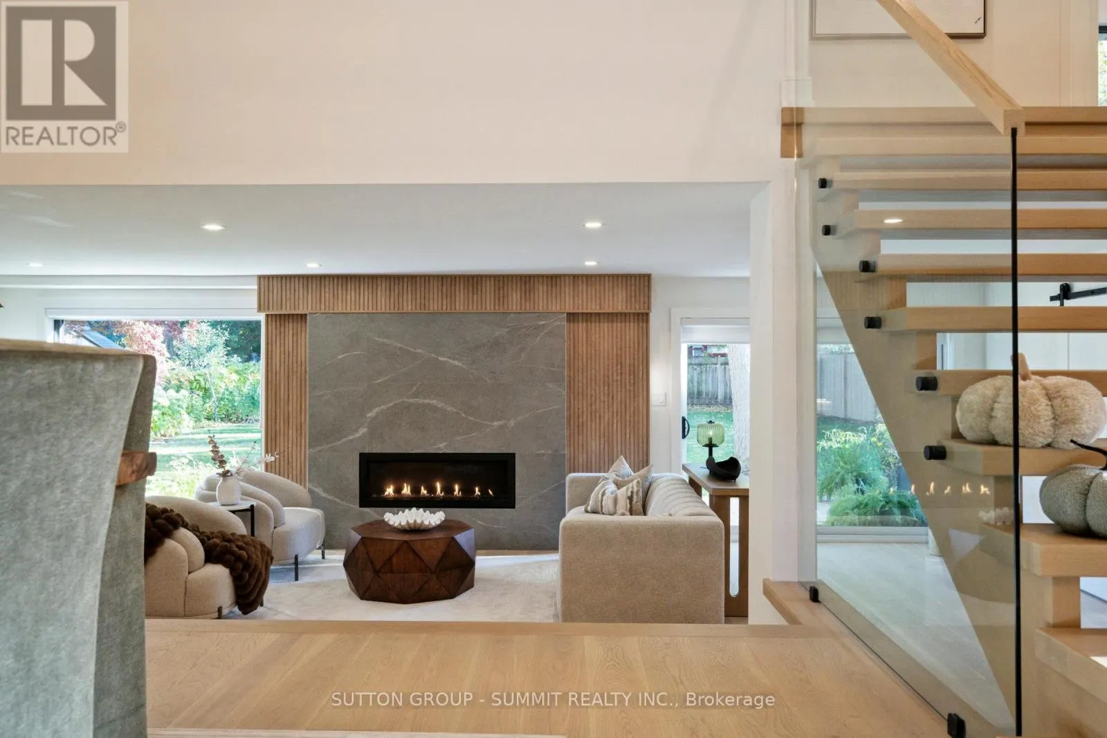 1688 MISSENDEN CRESCENT