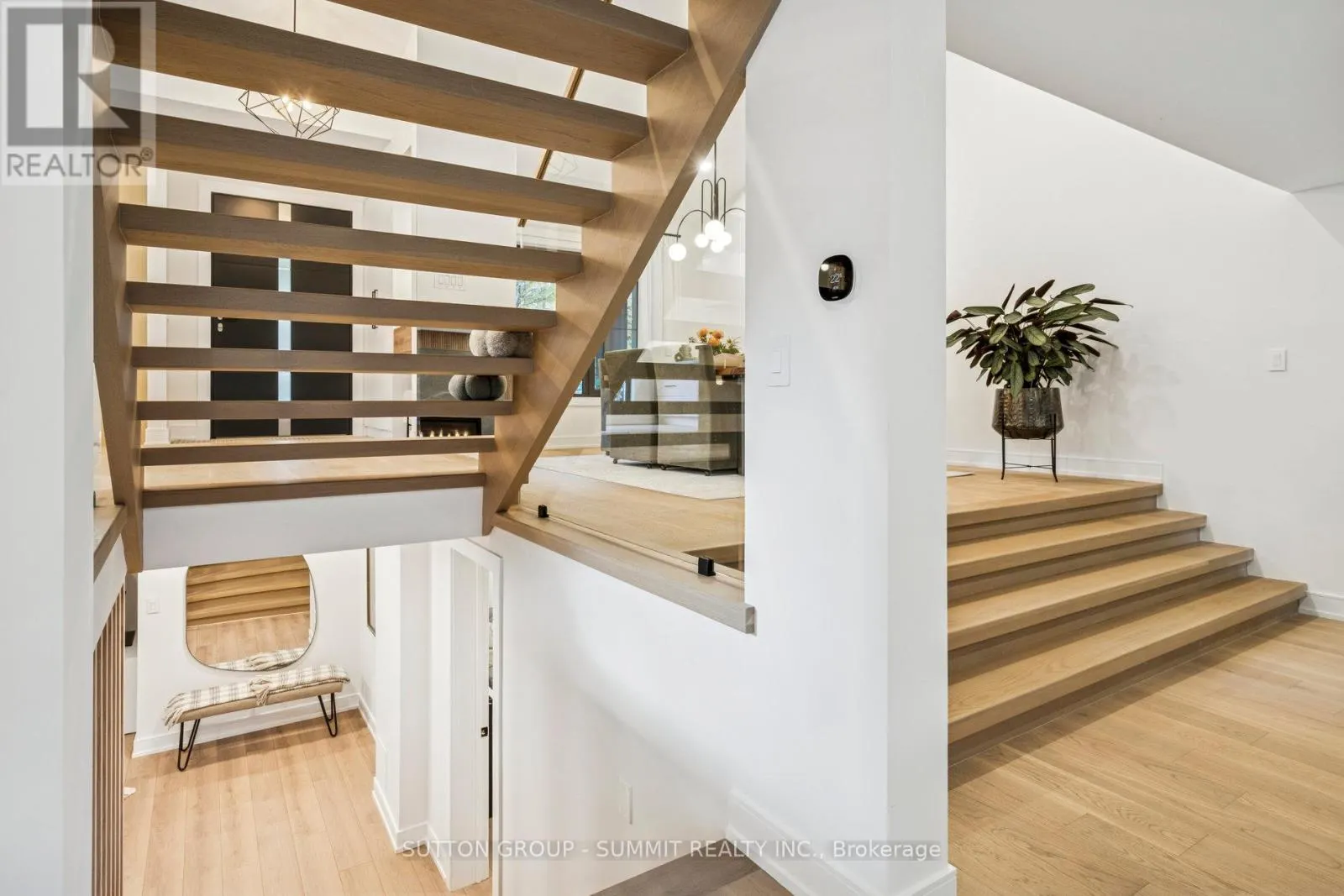 1688 MISSENDEN CRESCENT