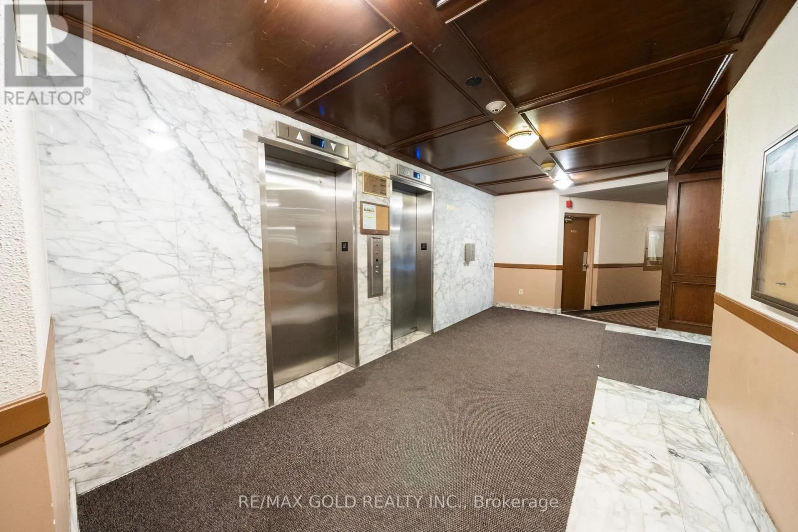 605 - 3555 DERRY ROAD E