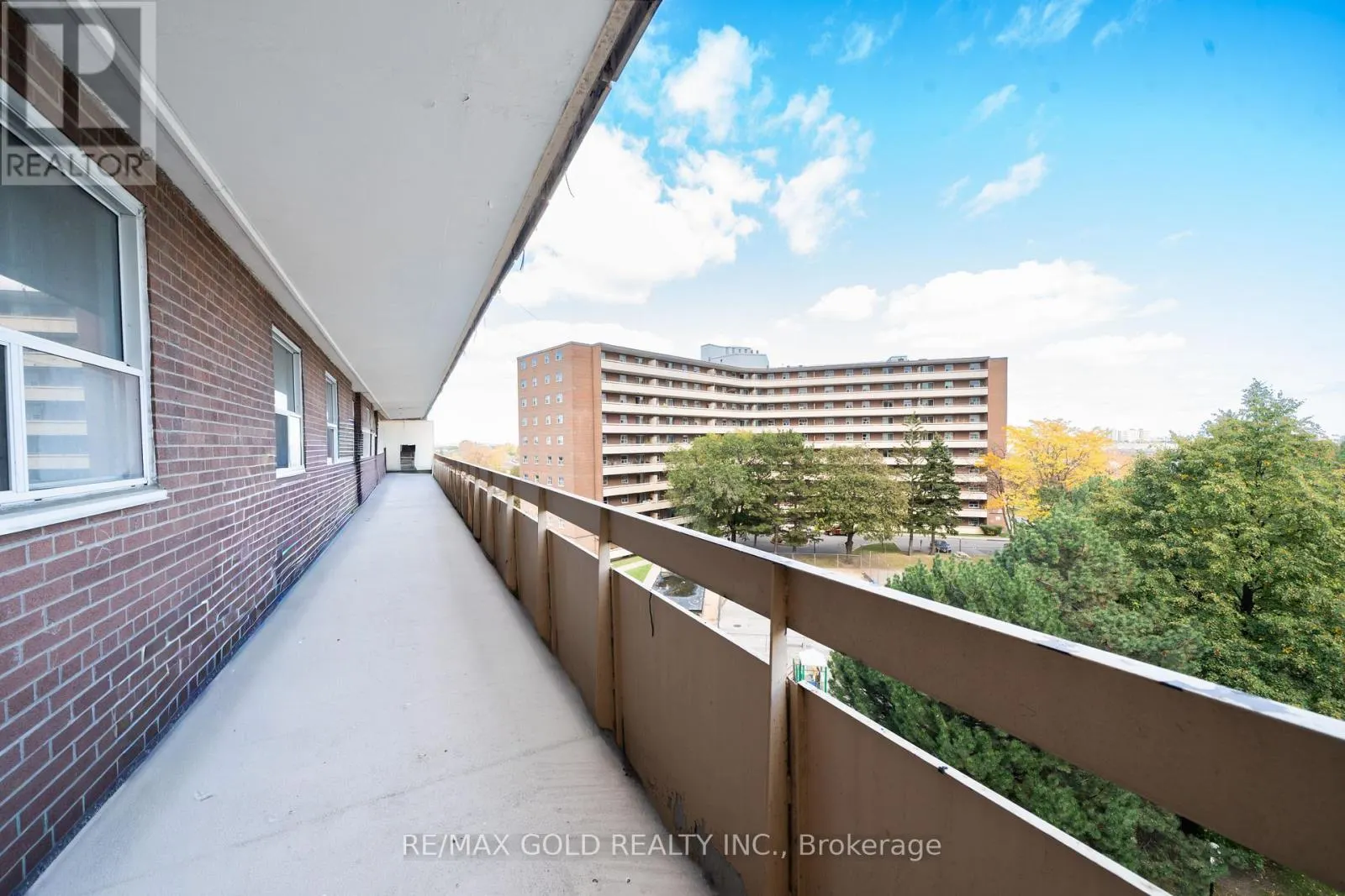 605 - 3555 DERRY ROAD E