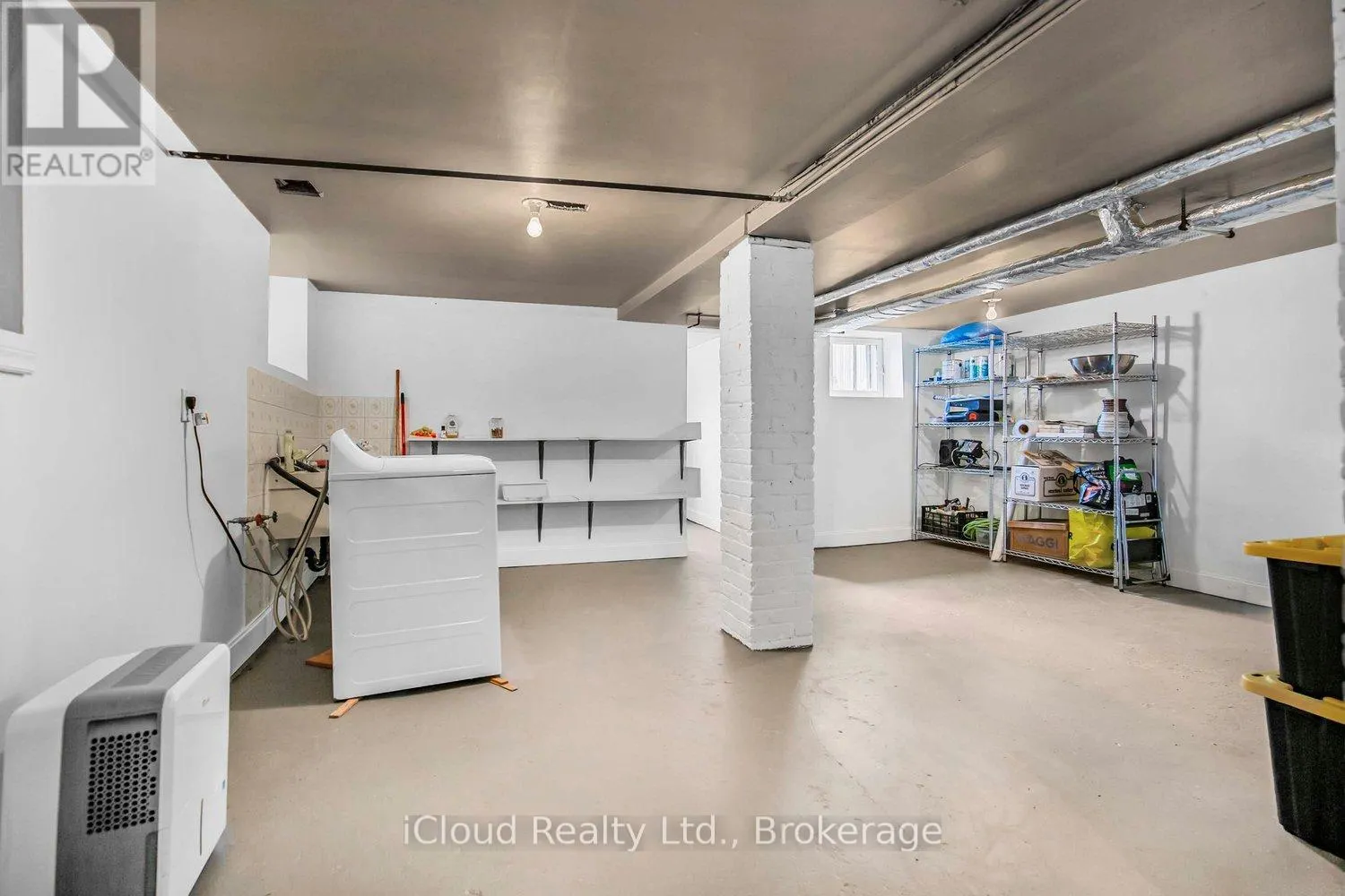 74* GLENDALE* AVENUE