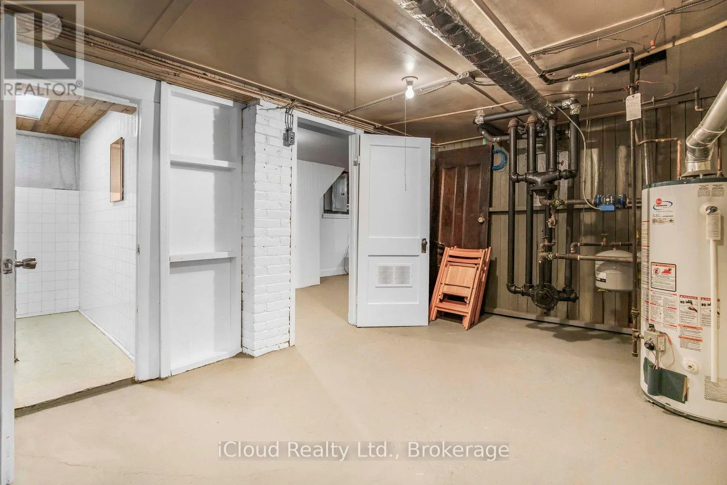 74* GLENDALE* AVENUE