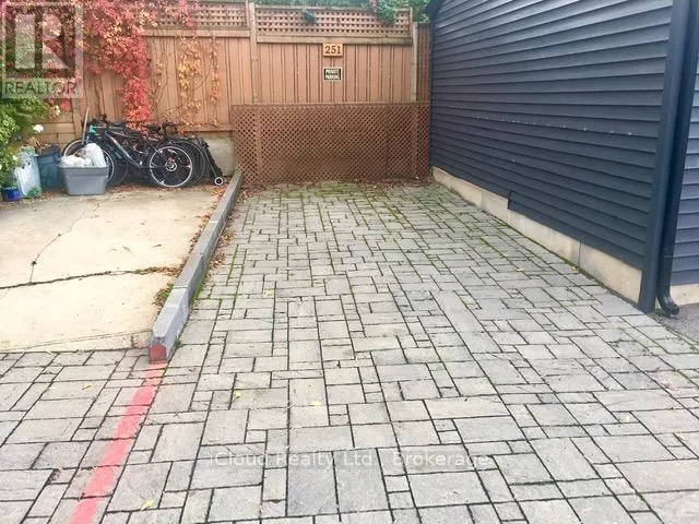 74* GLENDALE* AVENUE