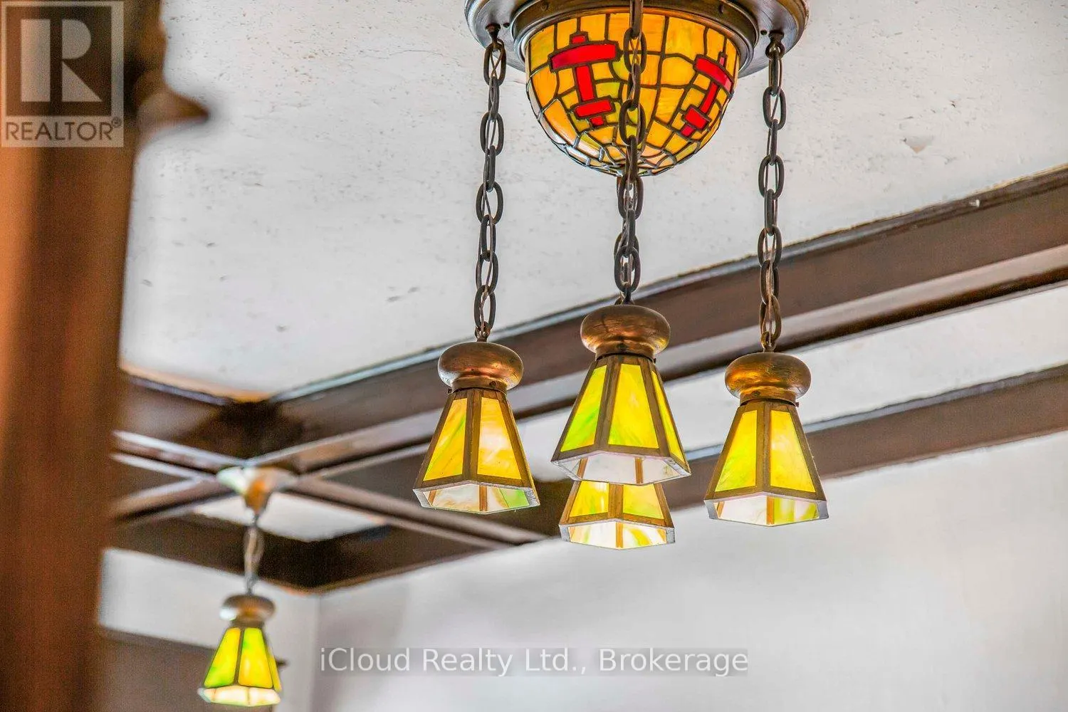 74* GLENDALE* AVENUE