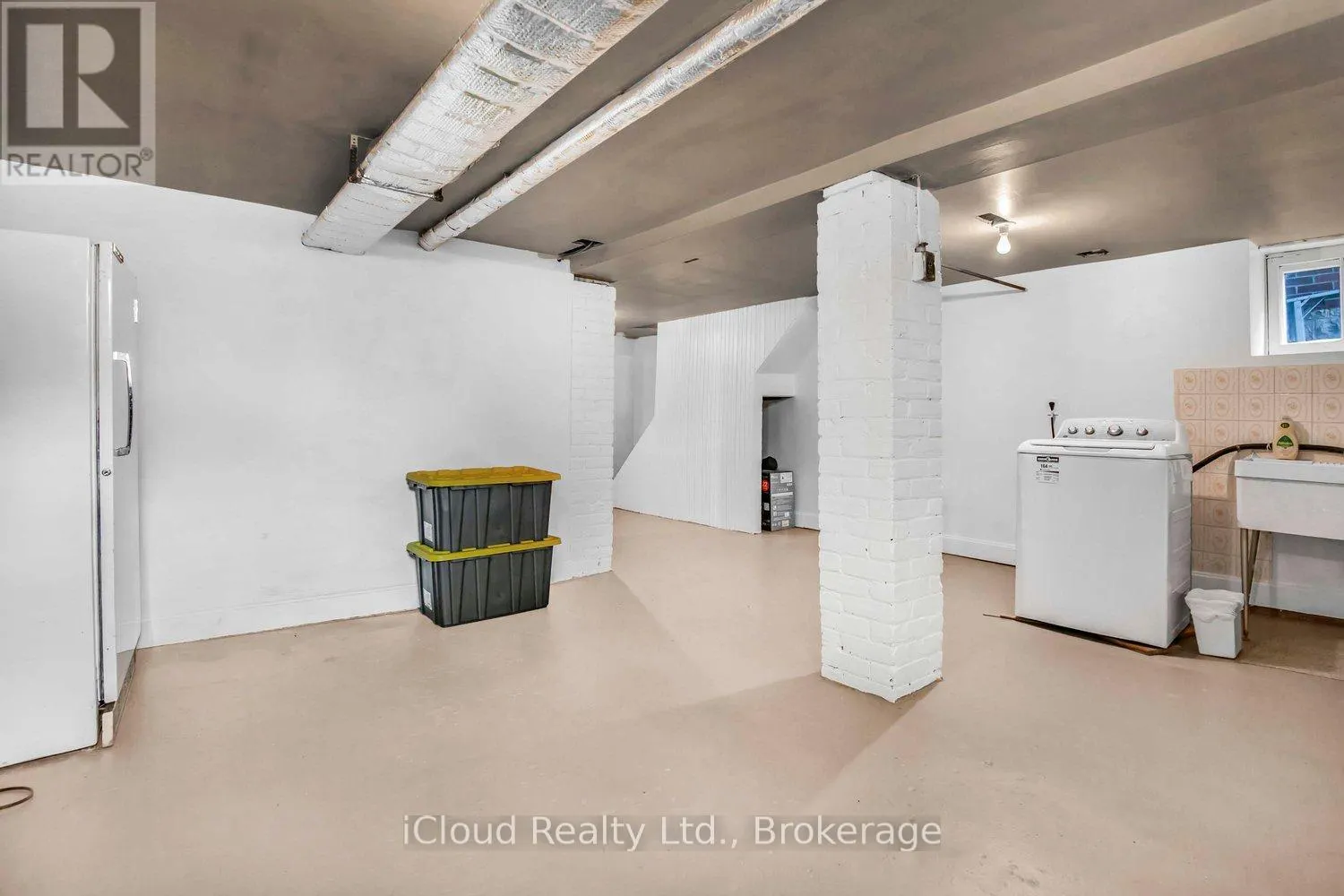 74* GLENDALE* AVENUE