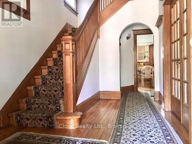 74* GLENDALE* AVENUE