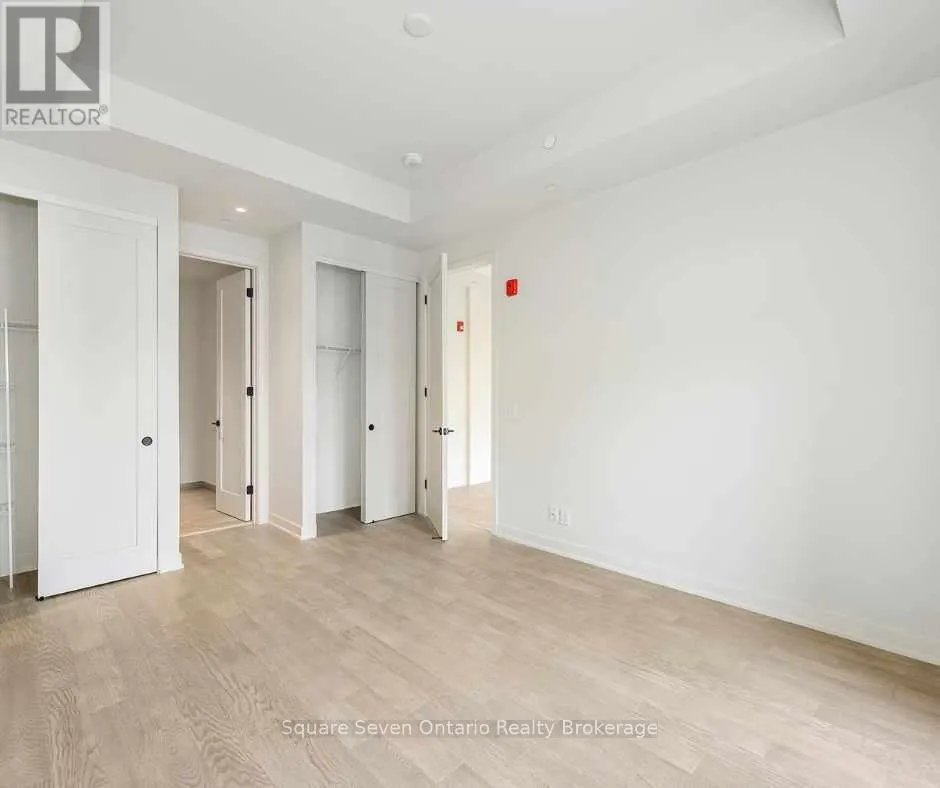 412 - 123 MAURICE DRIVE