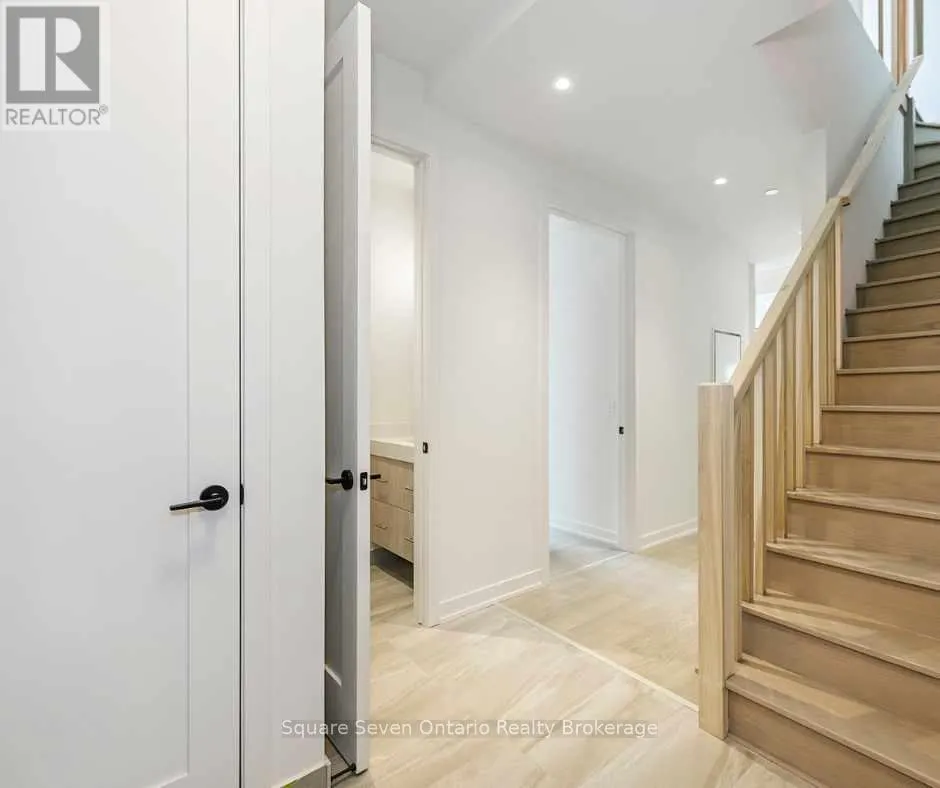 412 - 123 MAURICE DRIVE