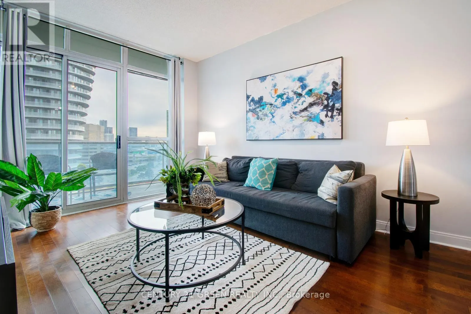 1207 - 80 ABSOLUTE AVENUE