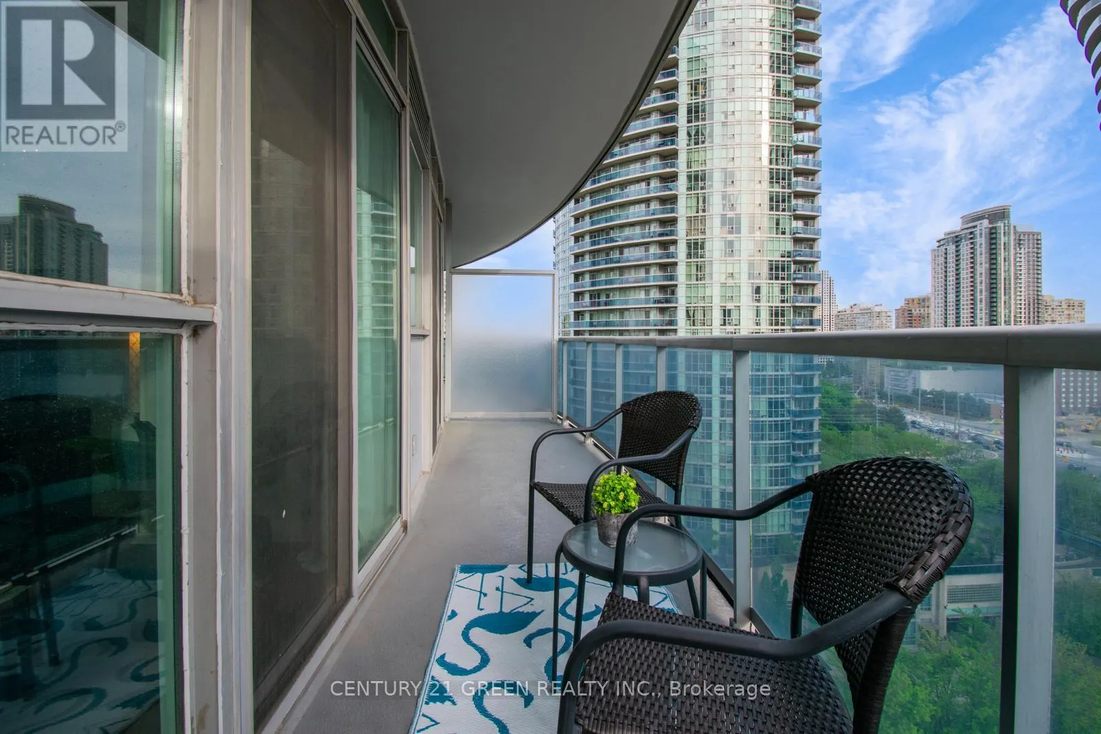 1207 - 80 ABSOLUTE AVENUE