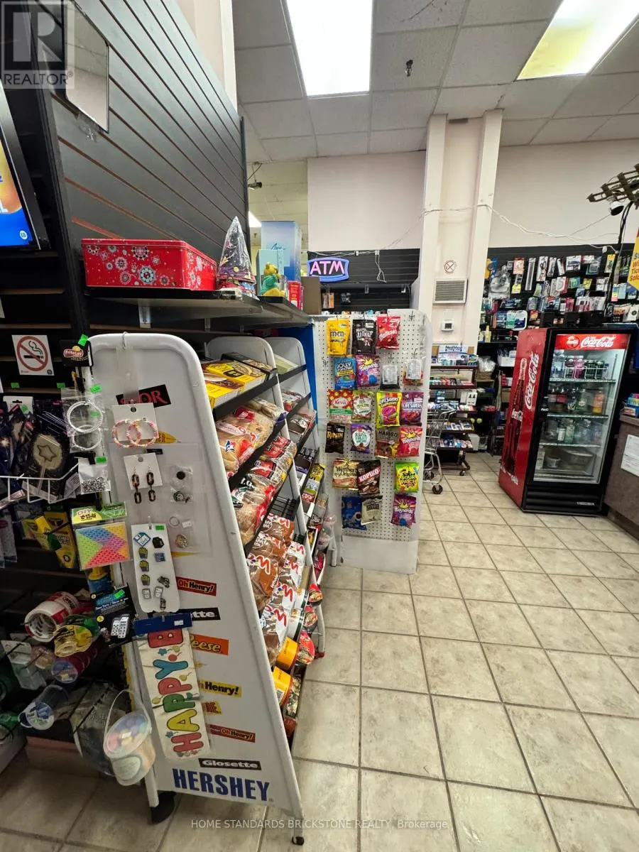 2 - 2045 LAKE SHORE BOULEVARD W