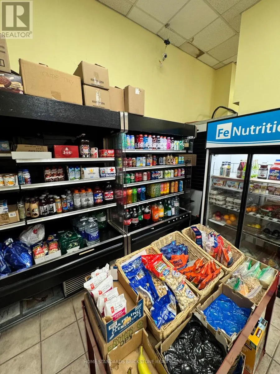 2 - 2045 LAKE SHORE BOULEVARD W