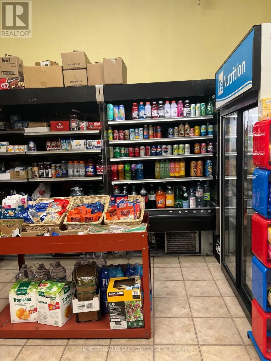 2 - 2045 LAKE SHORE BOULEVARD W