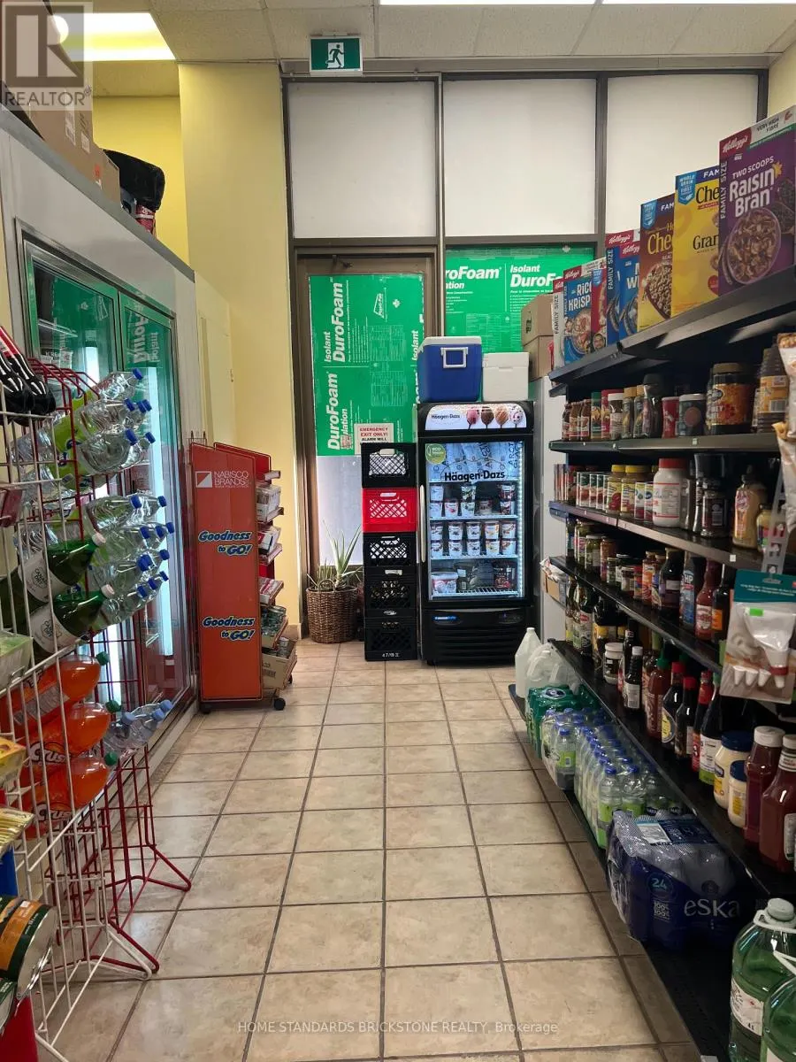 2 - 2045 LAKE SHORE BOULEVARD W