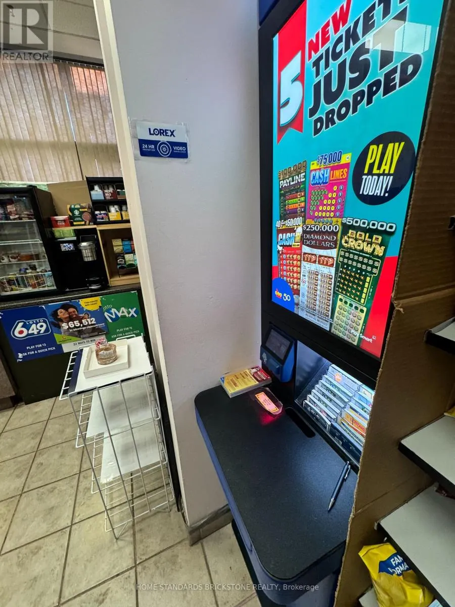 2 - 2045 LAKE SHORE BOULEVARD W