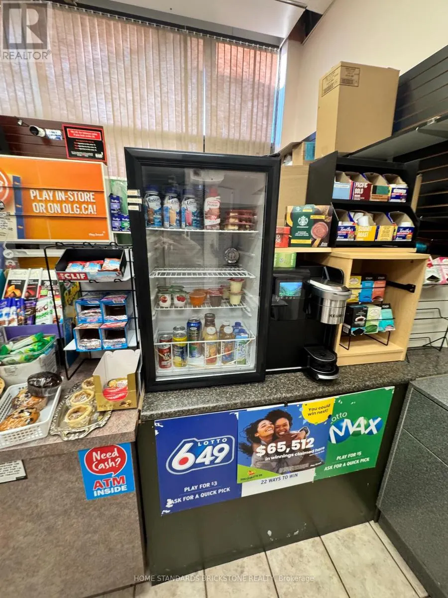 2 - 2045 LAKE SHORE BOULEVARD W