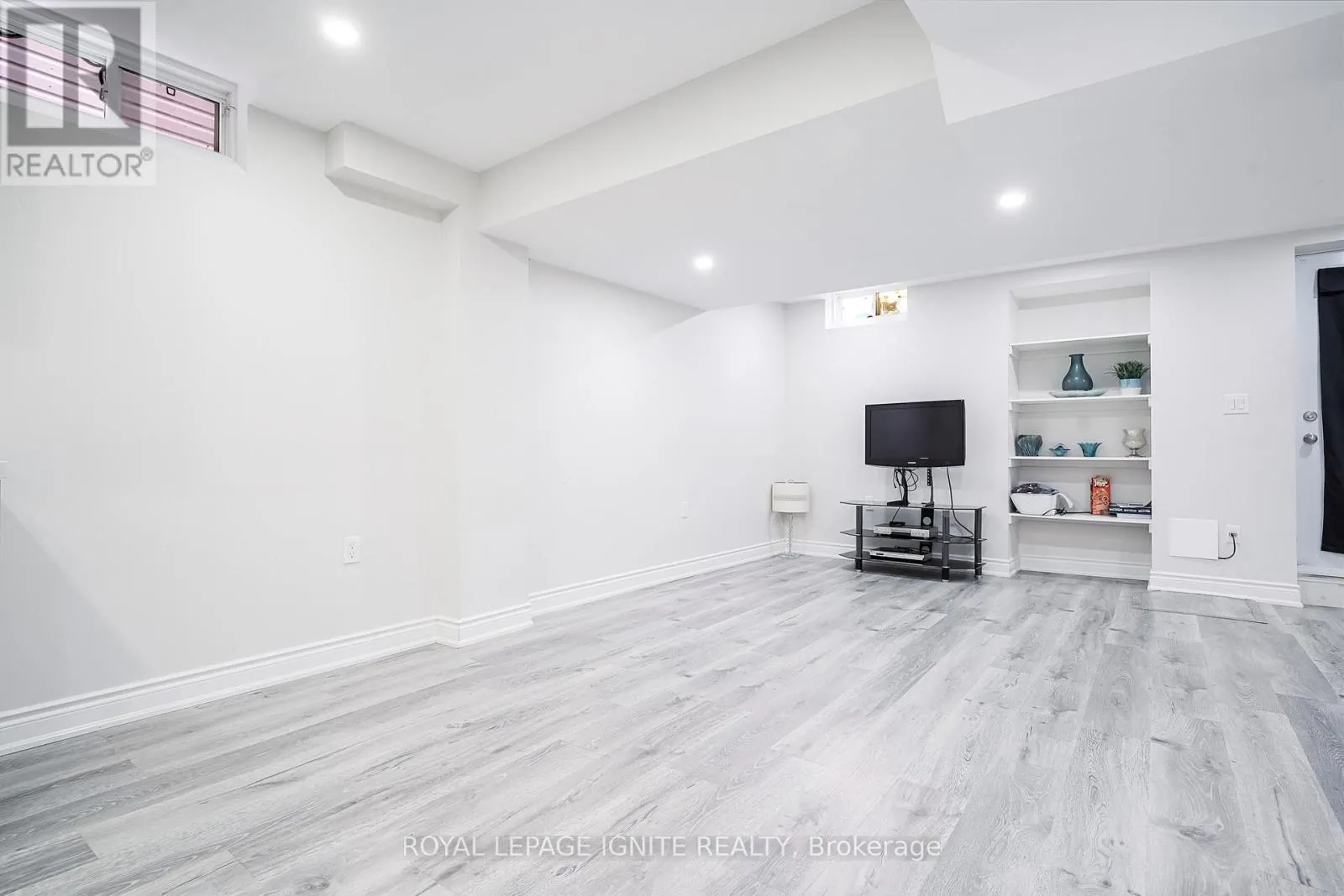 BSMT - 1257 ROPER DRIVE