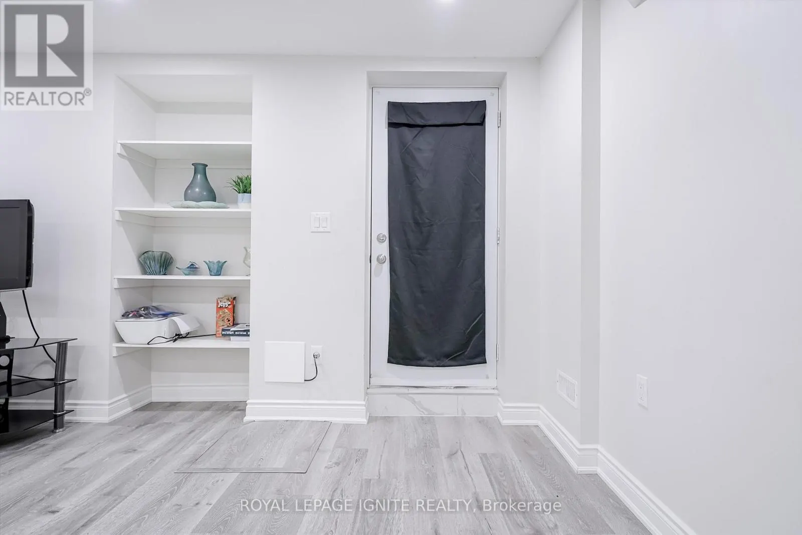 BSMT - 1257 ROPER DRIVE